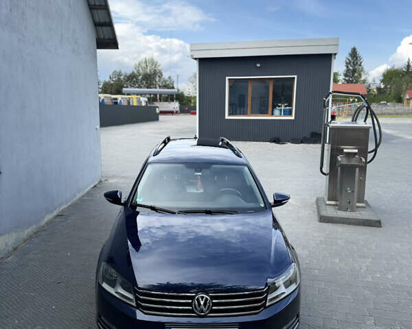 Синий Фольксваген Пассат, объемом двигателя 1.97 л и пробегом 285 тыс. км за 12200 $, фото 14 на Automoto.ua