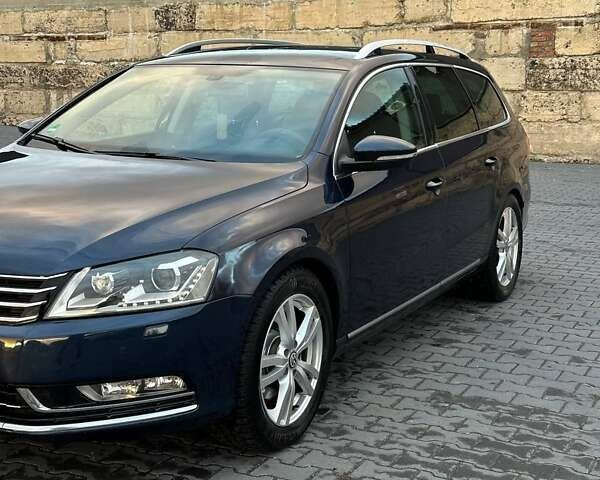 Синий Фольксваген Пассат, объемом двигателя 2 л и пробегом 315 тыс. км за 10900 $, фото 65 на Automoto.ua