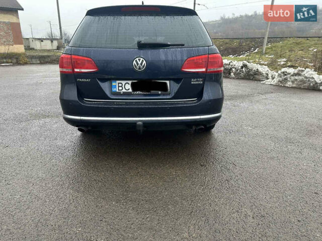 Синий Фольксваген Пассат, объемом двигателя 1.97 л и пробегом 207 тыс. км за 9800 $, фото 4 на Automoto.ua