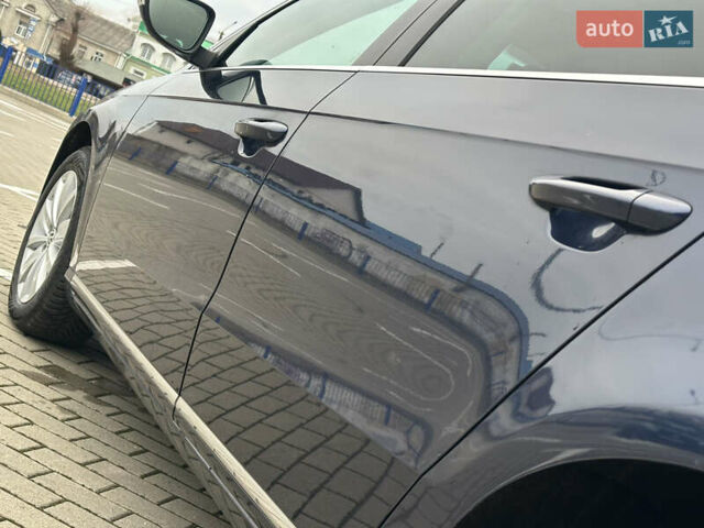 Синій Фольксваген Пассат, об'ємом двигуна 1.4 л та пробігом 214 тис. км за 8300 $, фото 40 на Automoto.ua