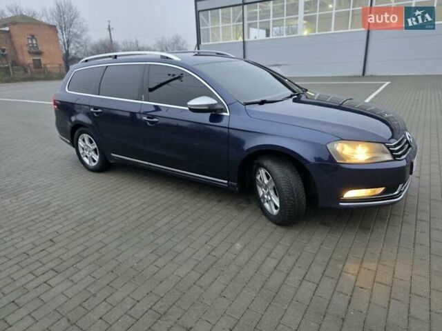 Синий Фольксваген Пассат, объемом двигателя 1.97 л и пробегом 290 тыс. км за 9700 $, фото 8 на Automoto.ua