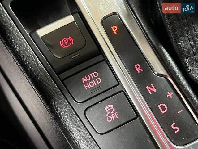 Фольксваген Пассат 2011 в Одессе на Automoto.ua Синий Фольксваген Пассат, объемом двигателя 1.4 л и пробегом 350 тыс. км за 8300 $, фото 19 на Automoto.ua