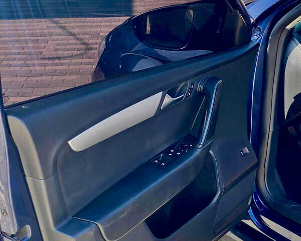 Синий Фольксваген Пассат, объемом двигателя 1.4 л и пробегом 243 тыс. км за 7399 $, фото 22 на Automoto.ua