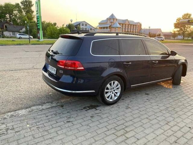 Синій Фольксваген Пассат, об'ємом двигуна 2 л та пробігом 247 тис. км за 9300 $, фото 4 на Automoto.ua