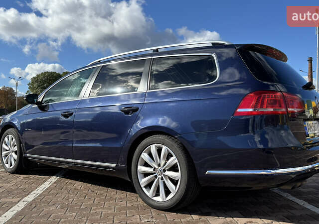 Синий Фольксваген Пассат, объемом двигателя 2 л и пробегом 256 тыс. км за 11800 $, фото 4 на Automoto.ua