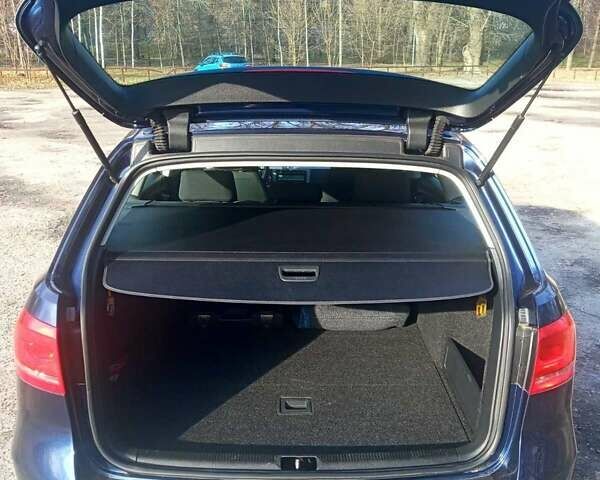 Синій Фольксваген Пассат, об'ємом двигуна 1.6 л та пробігом 135 тис. км за 8700 $, фото 10 на Automoto.ua