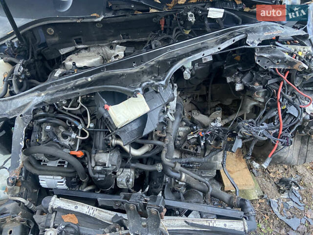 Синий Фольксваген Пассат, объемом двигателя 1.97 л и пробегом 268 тыс. км за 3600 $, фото 5 на Automoto.ua