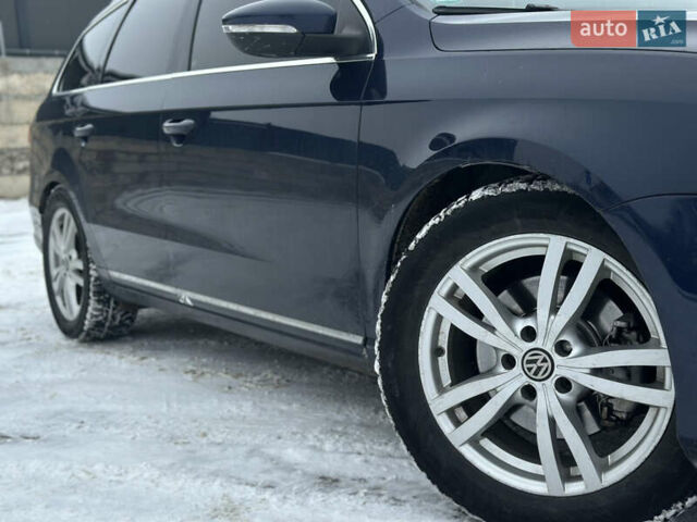 Синий Фольксваген Пассат, объемом двигателя 1.97 л и пробегом 319 тыс. км за 10400 $, фото 13 на Automoto.ua