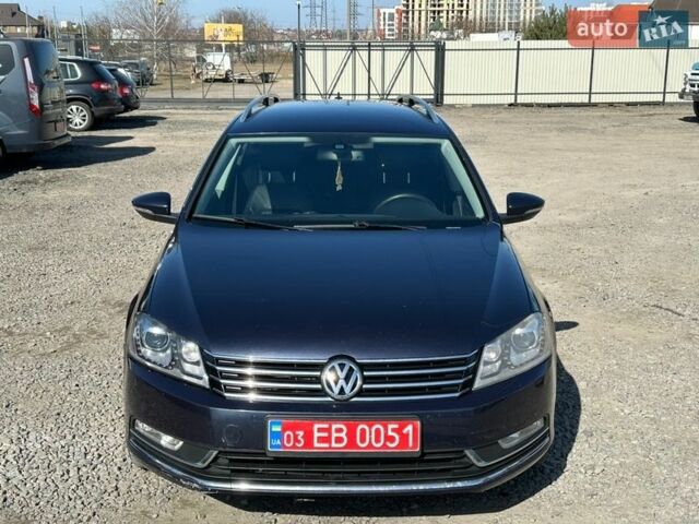 Синий Фольксваген Пассат, объемом двигателя 2 л и пробегом 272 тыс. км за 8200 $, фото 2 на Automoto.ua