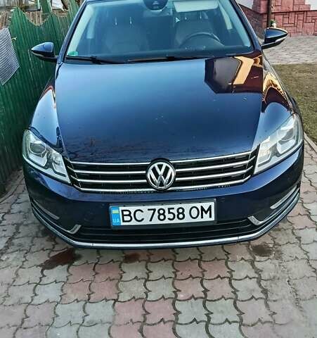 Синий Фольксваген Пассат, объемом двигателя 2 л и пробегом 235 тыс. км за 10000 $, фото 8 на Automoto.ua