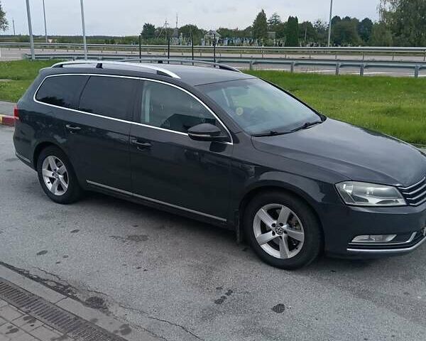 Синій Фольксваген Пассат, об'ємом двигуна 1.97 л та пробігом 250 тис. км за 8200 $, фото 6 на Automoto.ua