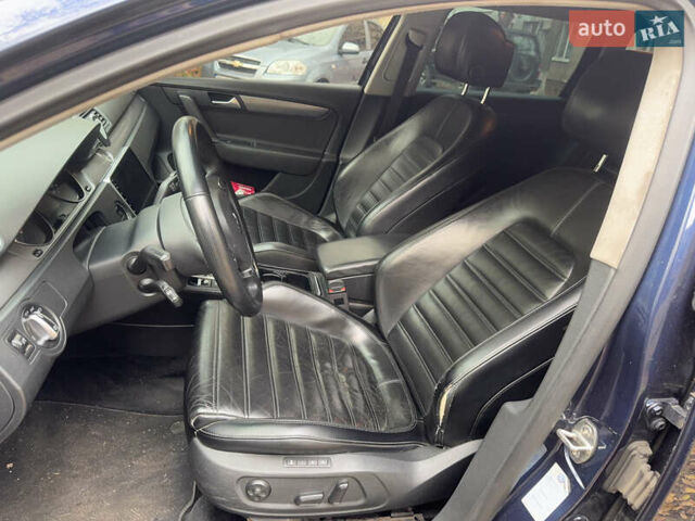 Синий Фольксваген Пассат, объемом двигателя 1.4 л и пробегом 352 тыс. км за 7500 $, фото 2 на Automoto.ua