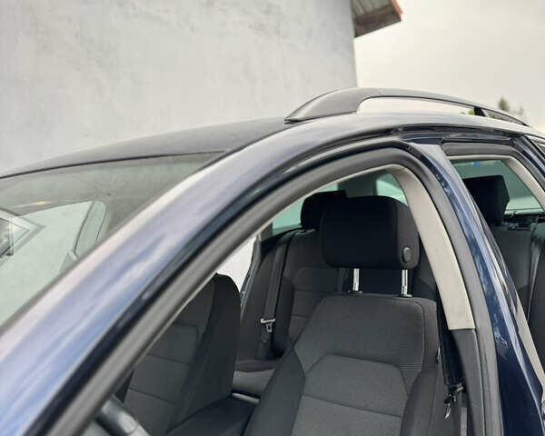 Синий Фольксваген Пассат, объемом двигателя 1.97 л и пробегом 285 тыс. км за 12200 $, фото 28 на Automoto.ua