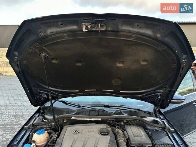 Синий Фольксваген Пассат, объемом двигателя 2 л и пробегом 315 тыс. км за 10900 $, фото 59 на Automoto.ua
