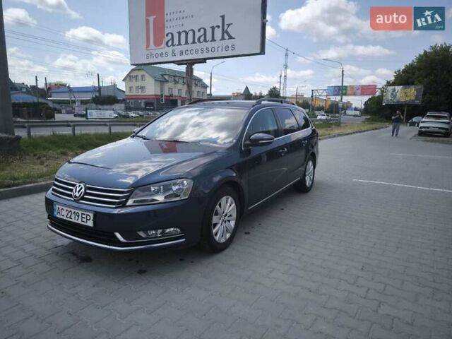 Синій Фольксваген Пассат, об'ємом двигуна 1.6 л та пробігом 255 тис. км за 9500 $, фото 7 на Automoto.ua