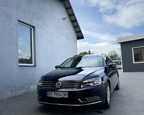 Синий Фольксваген Пассат, объемом двигателя 1.97 л и пробегом 285 тыс. км за 12200 $, фото 13 на Automoto.ua