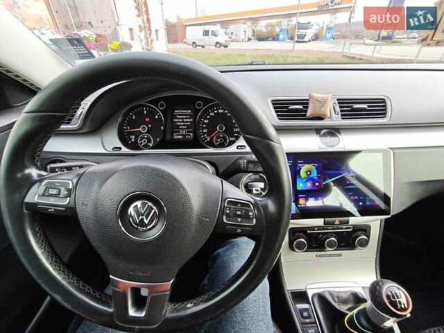 Фольксваген Пассат 2012 в Мукачеве на Automoto.ua Синий Фольксваген Пассат, объемом двигателя 1.6 л и пробегом 324 тыс. км за 7500 $, фото 8 на Automoto.ua