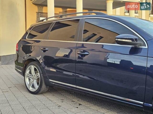 Синий Фольксваген Пассат, объемом двигателя 2 л и пробегом 285 тыс. км за 11600 $, фото 33 на Automoto.ua