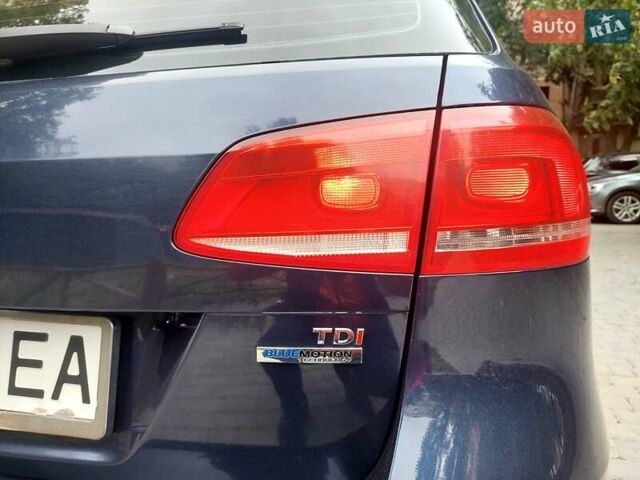 Синій Фольксваген Пассат, об'ємом двигуна 1.6 л та пробігом 50 тис. км за 7999 $, фото 2 на Automoto.ua