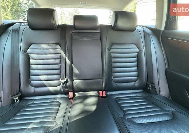 Синій Фольксваген Пассат, об'ємом двигуна 2 л та пробігом 346 тис. км за 12300 $, фото 7 на Automoto.ua