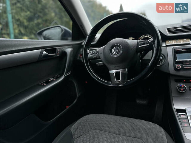 Синий Фольксваген Пассат, объемом двигателя 1.39 л и пробегом 202 тыс. км за 7250 $, фото 21 на Automoto.ua