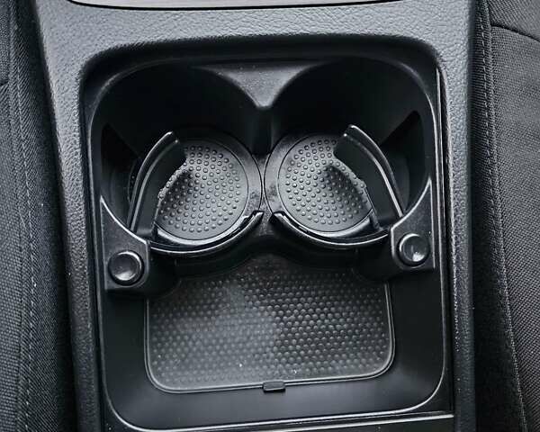 Синий Фольксваген Пассат, объемом двигателя 2 л и пробегом 285 тыс. км за 11600 $, фото 110 на Automoto.ua