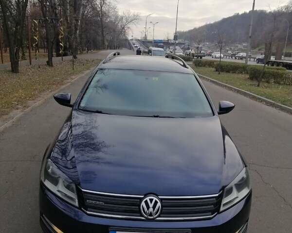 Синій Фольксваген Пассат, об'ємом двигуна 1.6 л та пробігом 285 тис. км за 10500 $, фото 1 на Automoto.ua