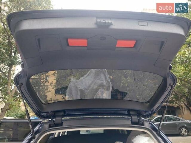 Синій Фольксваген Пассат, об'ємом двигуна 1.6 л та пробігом 50 тис. км за 7999 $, фото 13 на Automoto.ua