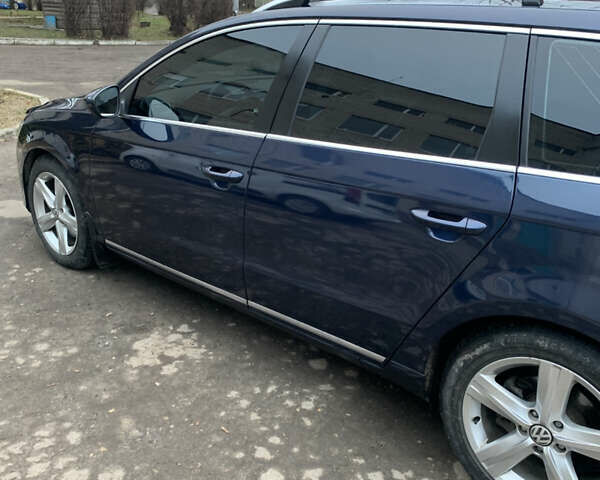 Синий Фольксваген Пассат, объемом двигателя 1.97 л и пробегом 275 тыс. км за 13300 $, фото 4 на Automoto.ua