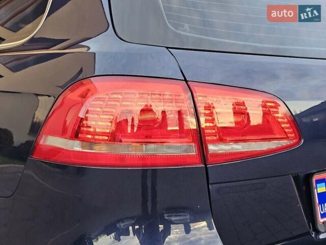 Синий Фольксваген Пассат, объемом двигателя 2 л и пробегом 285 тыс. км за 11600 $, фото 71 на Automoto.ua