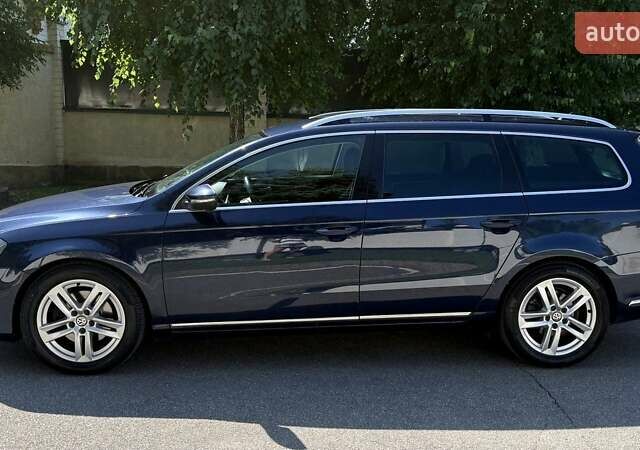 Синій Фольксваген Пассат, об'ємом двигуна 2 л та пробігом 346 тис. км за 12300 $, фото 2 на Automoto.ua