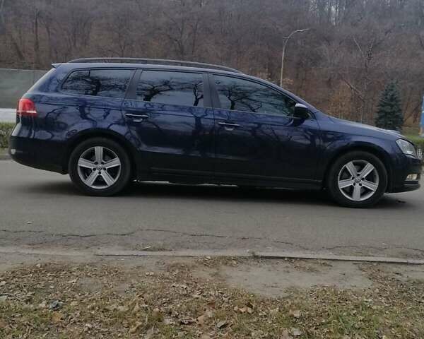 Синій Фольксваген Пассат, об'ємом двигуна 1.6 л та пробігом 285 тис. км за 10500 $, фото 3 на Automoto.ua