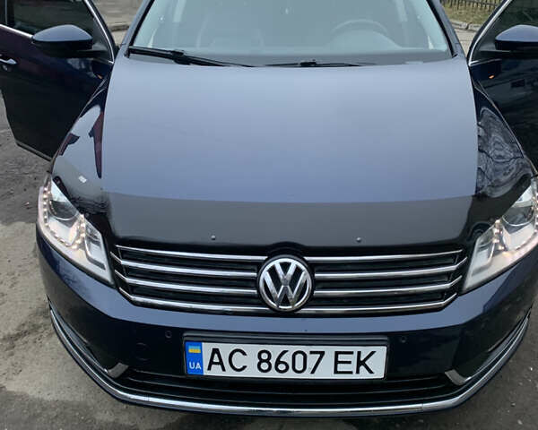 Синий Фольксваген Пассат, объемом двигателя 1.97 л и пробегом 275 тыс. км за 13300 $, фото 2 на Automoto.ua