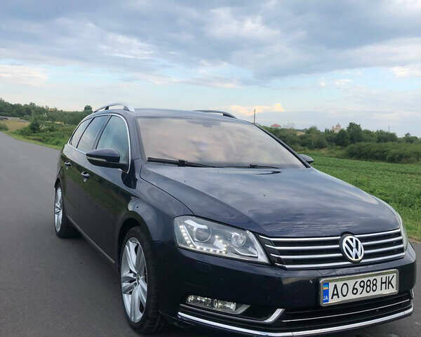 Синій Фольксваген Пассат, об'ємом двигуна 2 л та пробігом 287 тис. км за 10700 $, фото 3 на Automoto.ua
