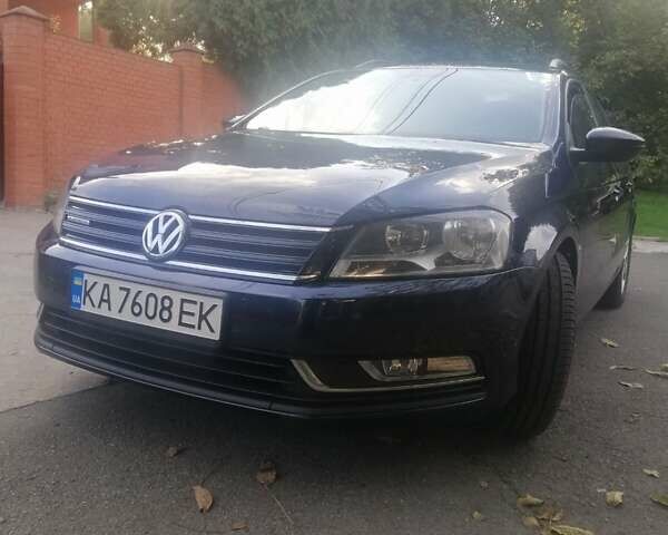 Синій Фольксваген Пассат, об'ємом двигуна 1.6 л та пробігом 285 тис. км за 10500 $, фото 13 на Automoto.ua