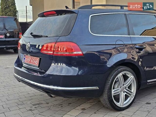 Синий Фольксваген Пассат, объемом двигателя 2 л и пробегом 285 тыс. км за 11600 $, фото 46 на Automoto.ua