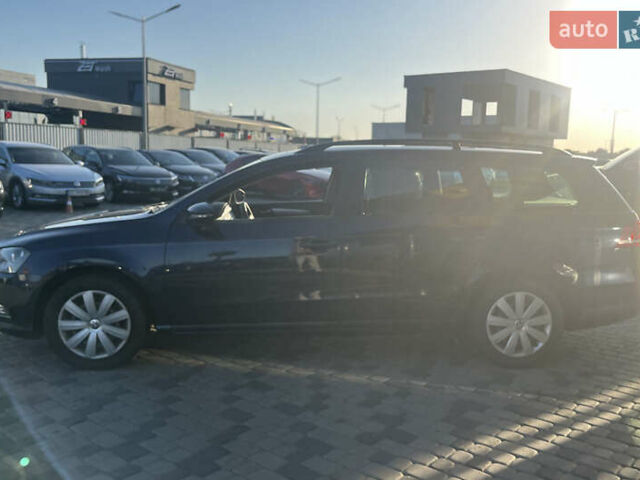 Синий Фольксваген Пассат, объемом двигателя 1.4 л и пробегом 208 тыс. км за 9450 $, фото 3 на Automoto.ua