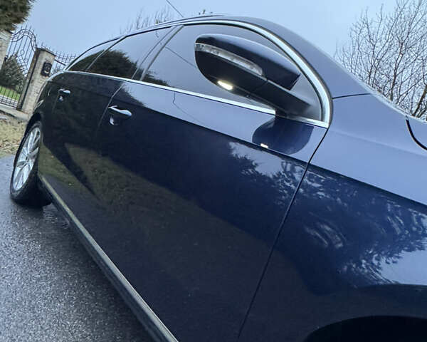 Синій Фольксваген Пассат, об'ємом двигуна 1.6 л та пробігом 292 тис. км за 9599 $, фото 13 на Automoto.ua