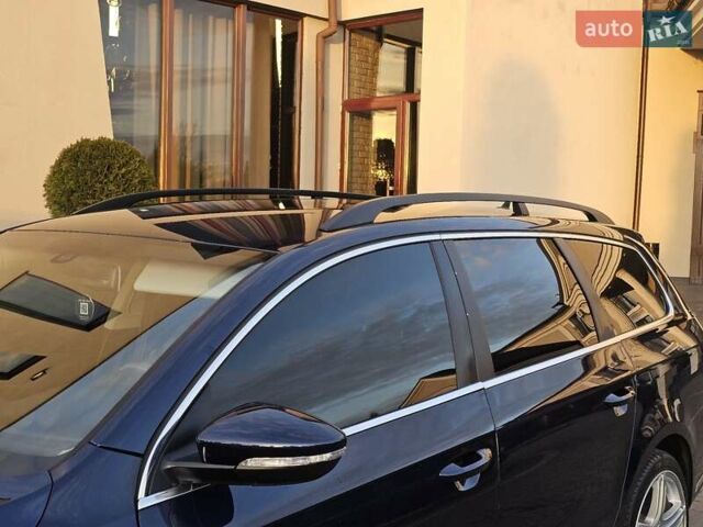 Синий Фольксваген Пассат, объемом двигателя 2 л и пробегом 285 тыс. км за 11600 $, фото 27 на Automoto.ua