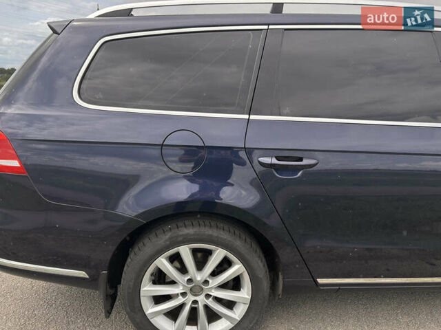 Синий Фольксваген Пассат, объемом двигателя 1.9 л и пробегом 176 тыс. км за 14500 $, фото 5 на Automoto.ua