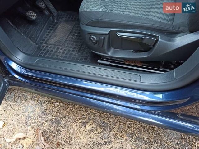 Фольксваген Пассат 2012 в Гребенке на Automoto.ua Синий Фольксваген Пассат, объемом двигателя 1.6 л и пробегом 280 тыс. км за 9650 $, фото 16 на Automoto.ua