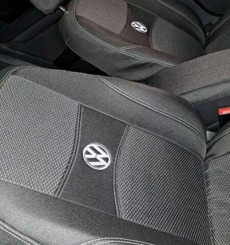 Синій Фольксваген Пассат, об'ємом двигуна 1.97 л та пробігом 198 тис. км за 13000 $, фото 5 на Automoto.ua