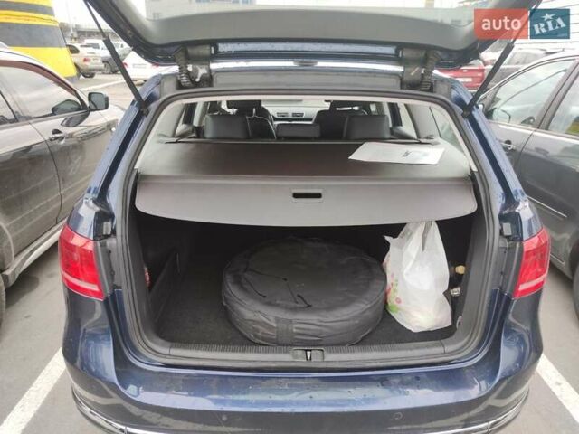 Синий Фольксваген Пассат, объемом двигателя 1.4 л и пробегом 270 тыс. км за 12400 $, фото 6 на Automoto.ua