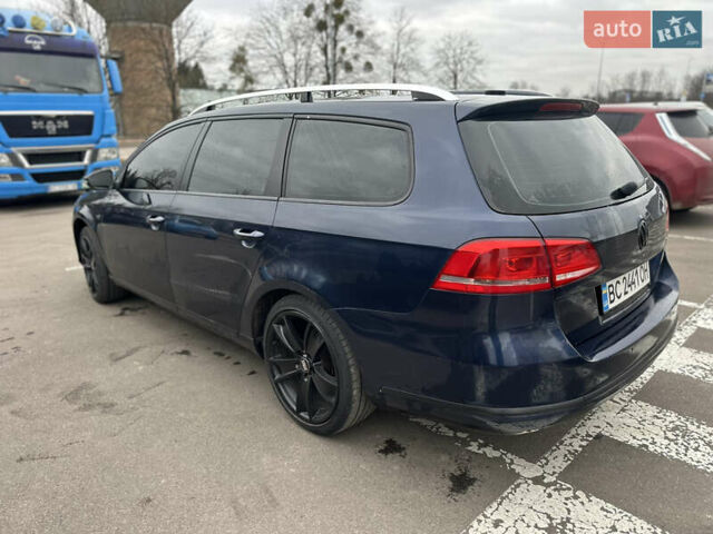 Синий Фольксваген Пассат, объемом двигателя 1.39 л и пробегом 202 тыс. км за 6700 $, фото 6 на Automoto.ua