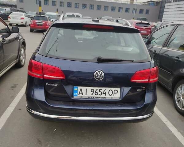 Синий Фольксваген Пассат, объемом двигателя 1.4 л и пробегом 270 тыс. км за 12400 $, фото 4 на Automoto.ua