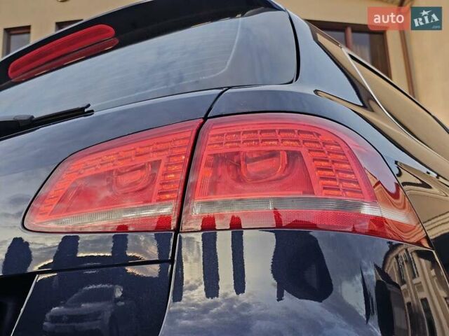 Синий Фольксваген Пассат, объемом двигателя 2 л и пробегом 285 тыс. км за 11600 $, фото 78 на Automoto.ua