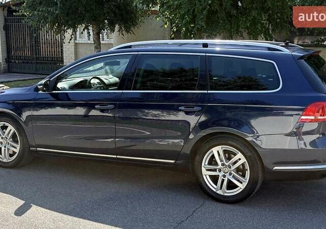 Синій Фольксваген Пассат, об'ємом двигуна 2 л та пробігом 346 тис. км за 12300 $, фото 6 на Automoto.ua