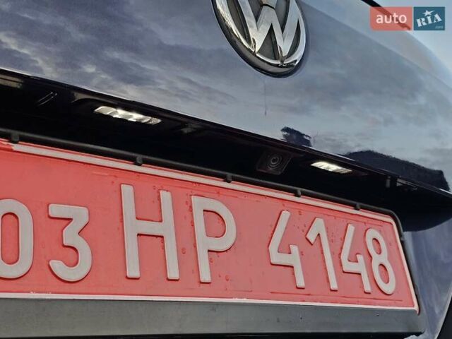 Синий Фольксваген Пассат, объемом двигателя 2 л и пробегом 285 тыс. км за 11600 $, фото 74 на Automoto.ua