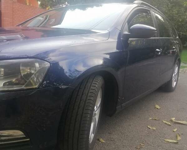 Синій Фольксваген Пассат, об'ємом двигуна 1.6 л та пробігом 285 тис. км за 10500 $, фото 18 на Automoto.ua