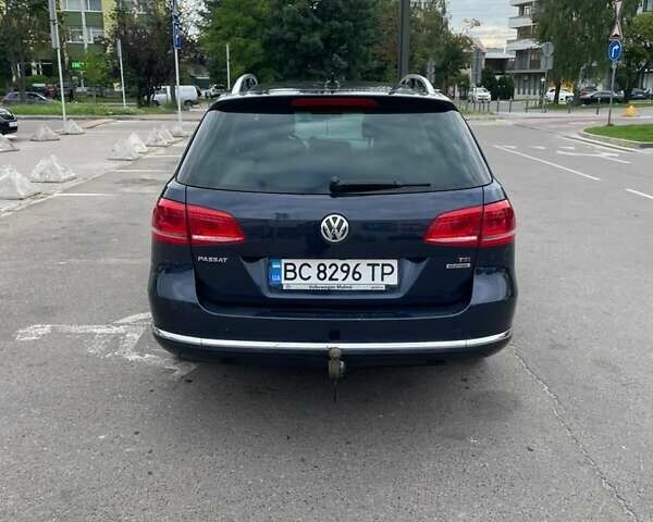 Синий Фольксваген Пассат, объемом двигателя 1.39 л и пробегом 319 тыс. км за 7200 $, фото 9 на Automoto.ua